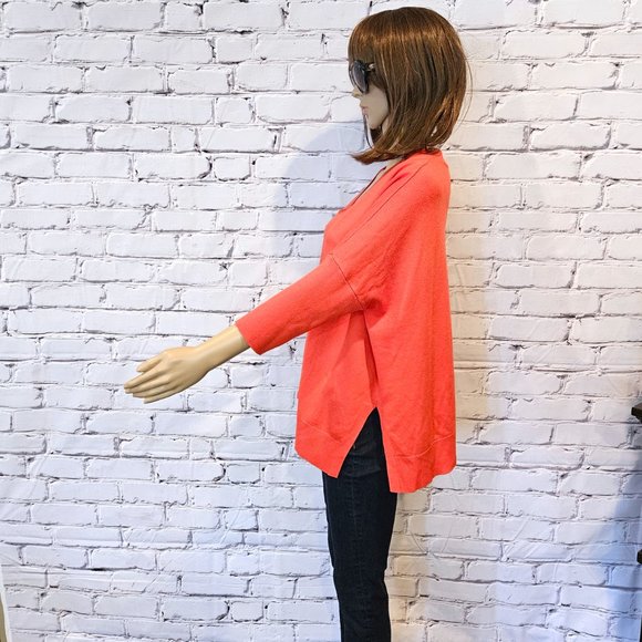 ANN TAYLOR, Red/Orange pullover comfy v-neck sweater - Picture 6 of 11